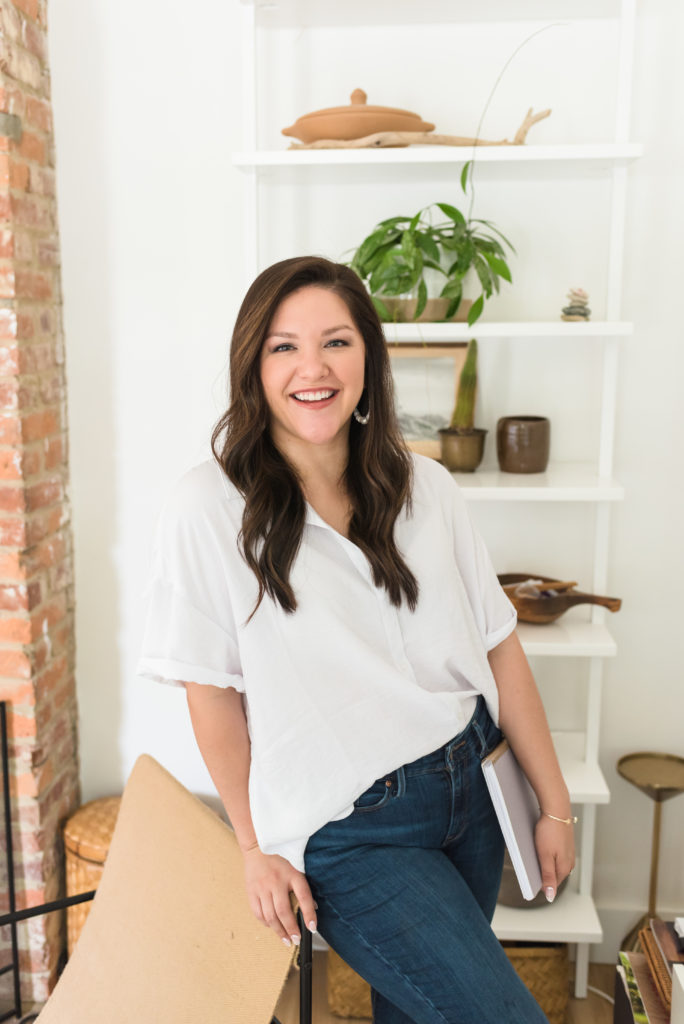 Madison Brown of Madison Dearly Bookkeeping, Should a Bookkeeper Be Your First Hire? 